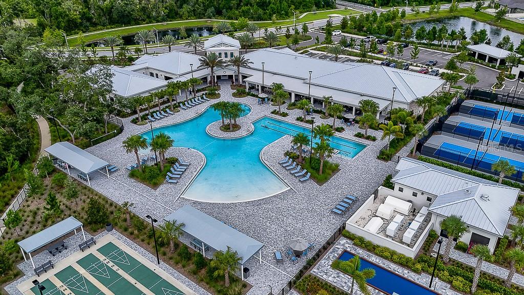 Image 54 of 77 For 10367 Banyan Breeze Boulevard