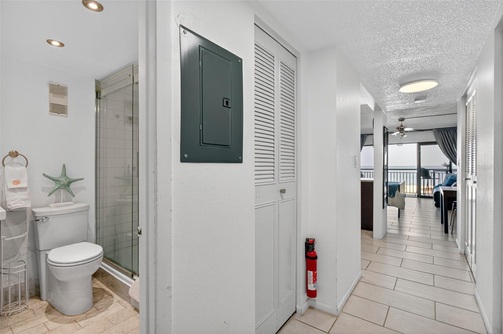 Image 17 of 45 For 1270 Gulf Boulevard 705