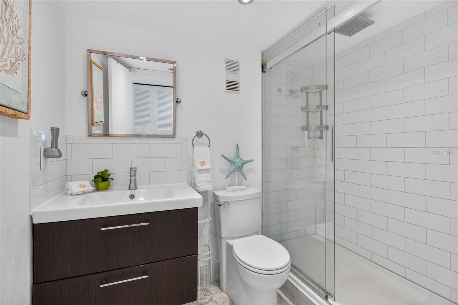 Image 18 of 45 For 1270 Gulf Boulevard 705