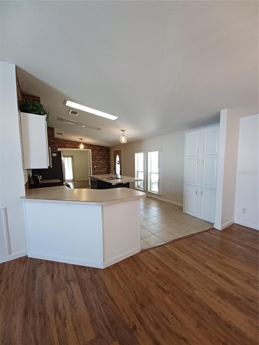 Image 12 of 28 For 5745 Pawnee Street