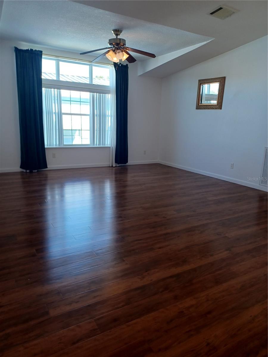 Image 14 of 28 For 5745 Pawnee Street