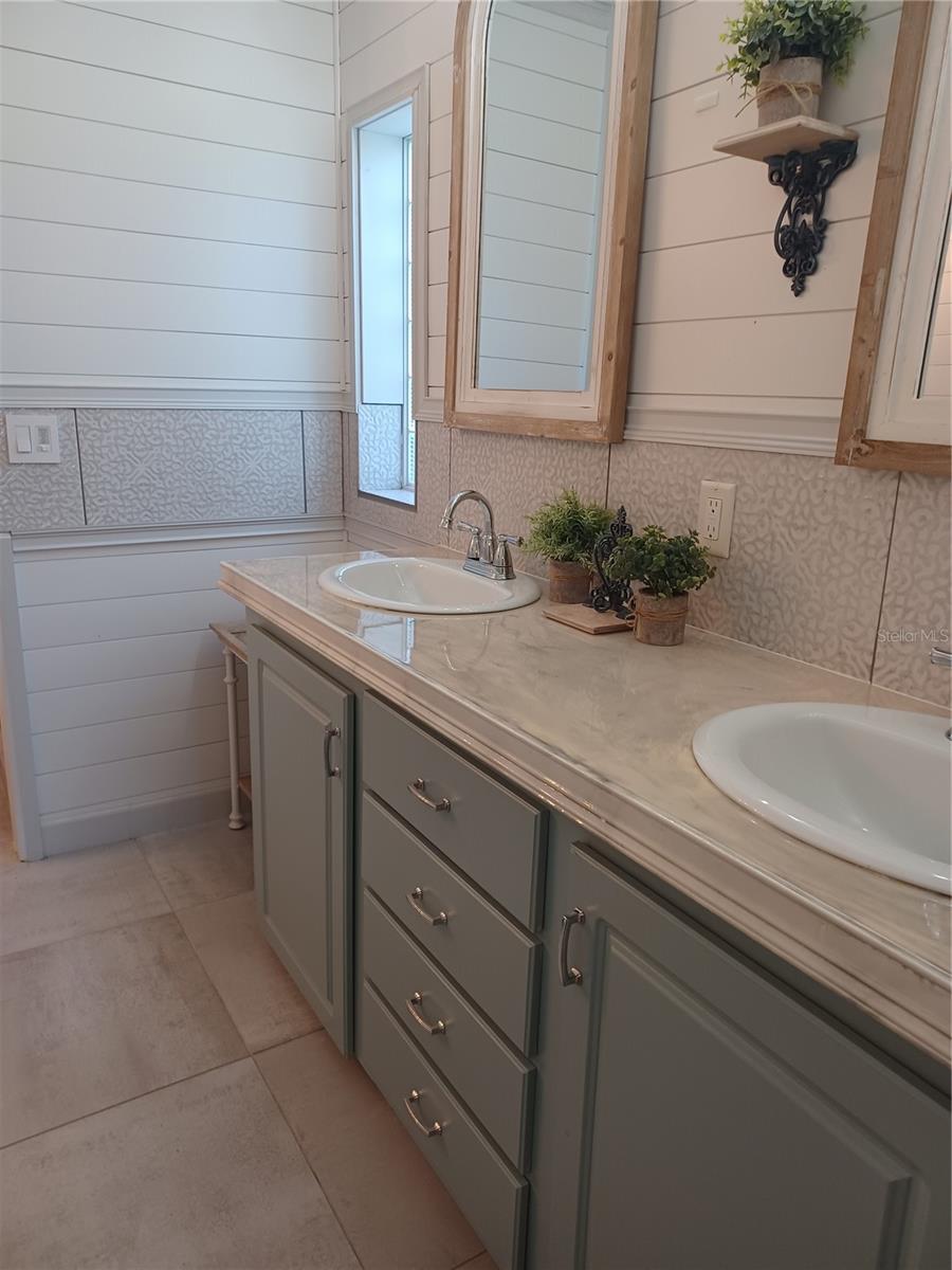 Image 16 of 28 For 5745 Pawnee Street