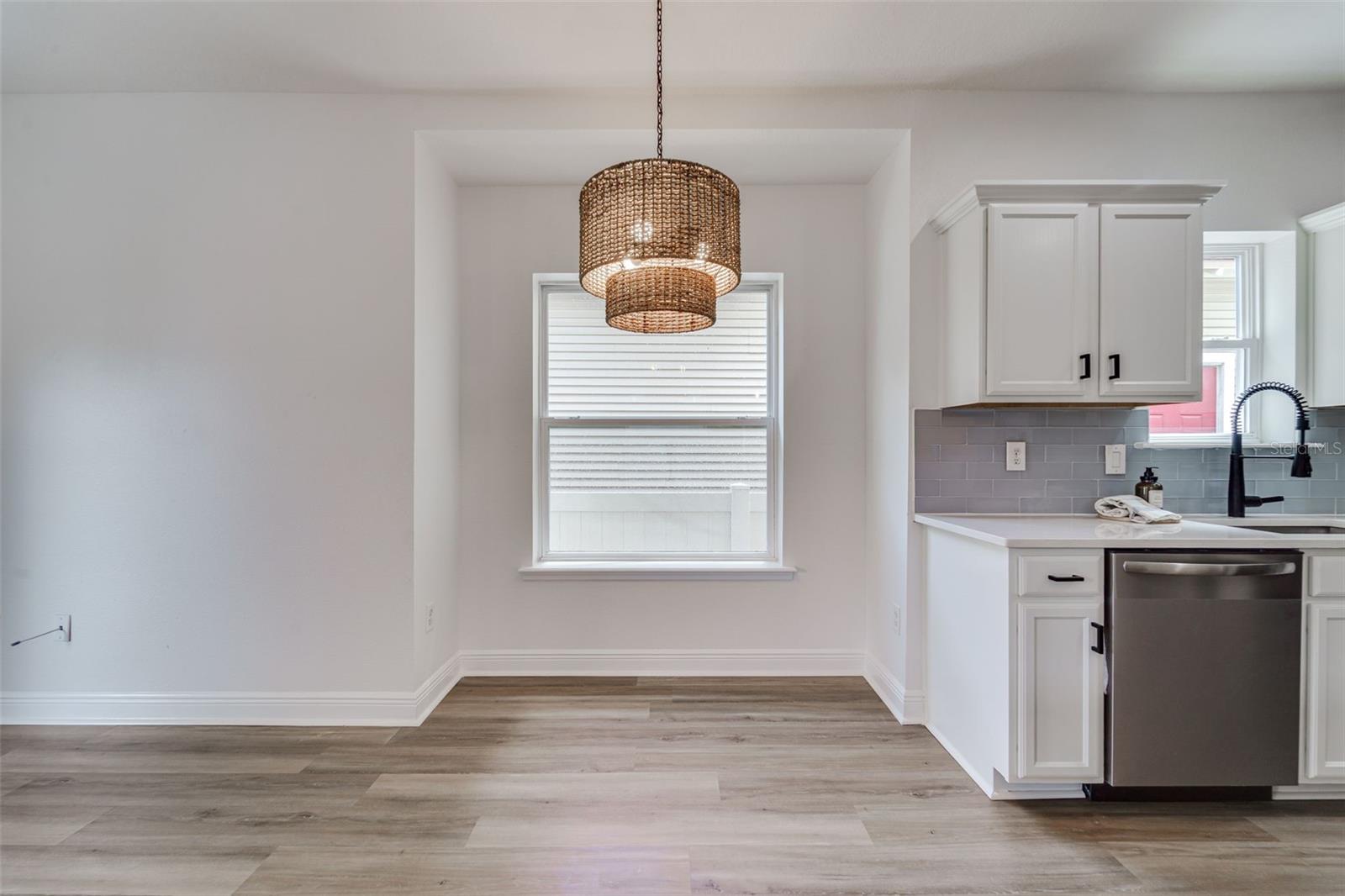 Image 14 of 41 For 1933 Chestnut Street