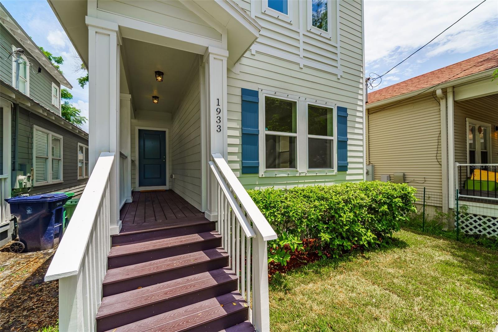 Image 2 of 41 For 1933 Chestnut Street