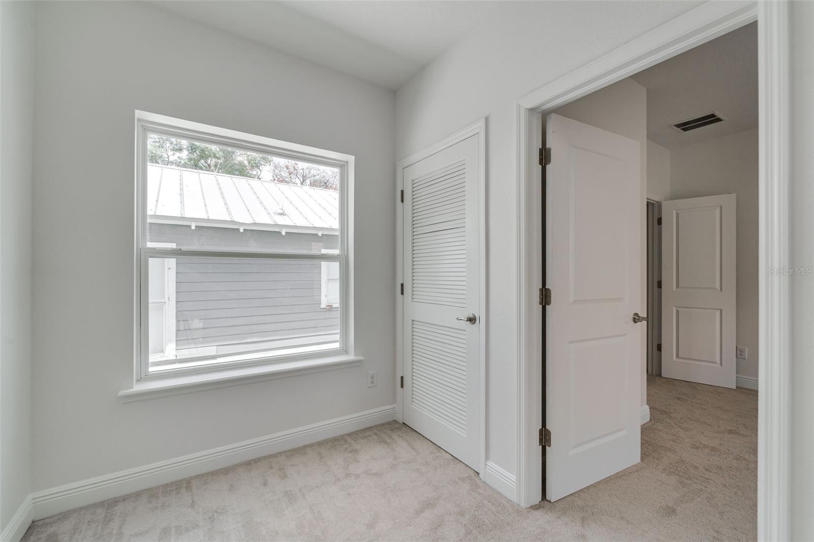 Image 39 of 41 For 1933 Chestnut Street