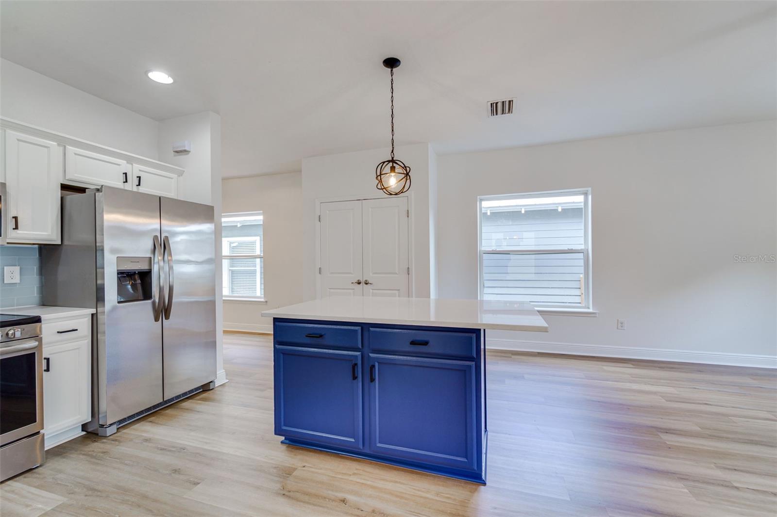 Image 5 of 41 For 1933 Chestnut Street