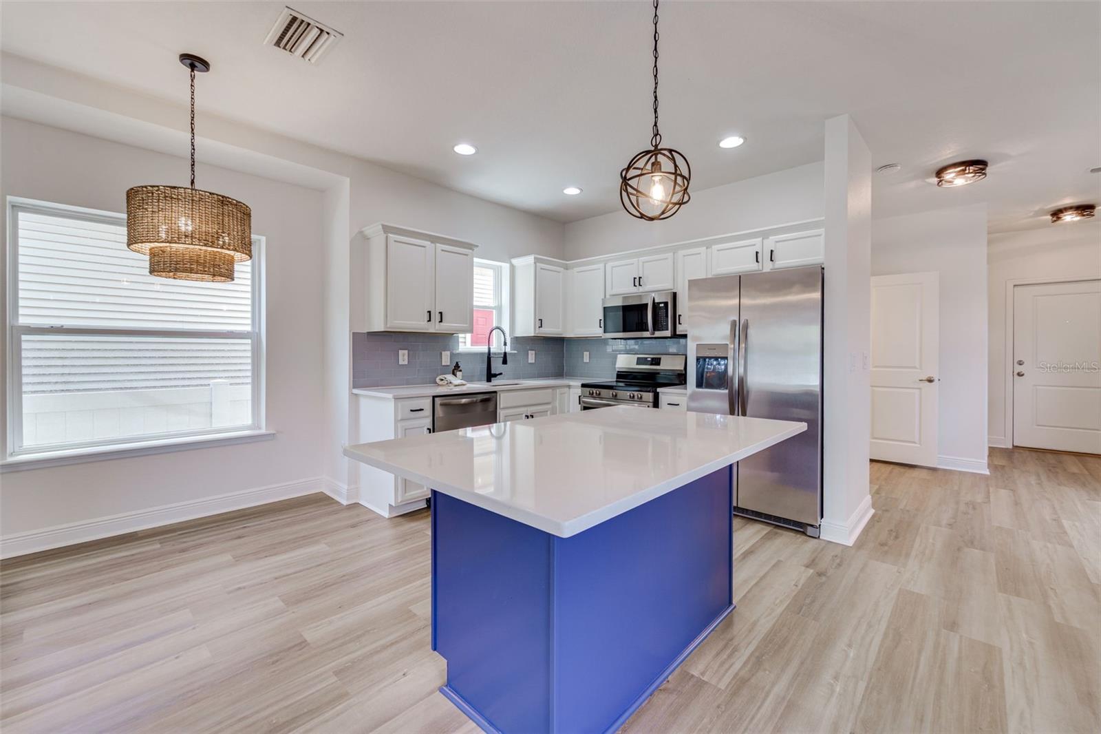 Image 8 of 41 For 1933 Chestnut Street