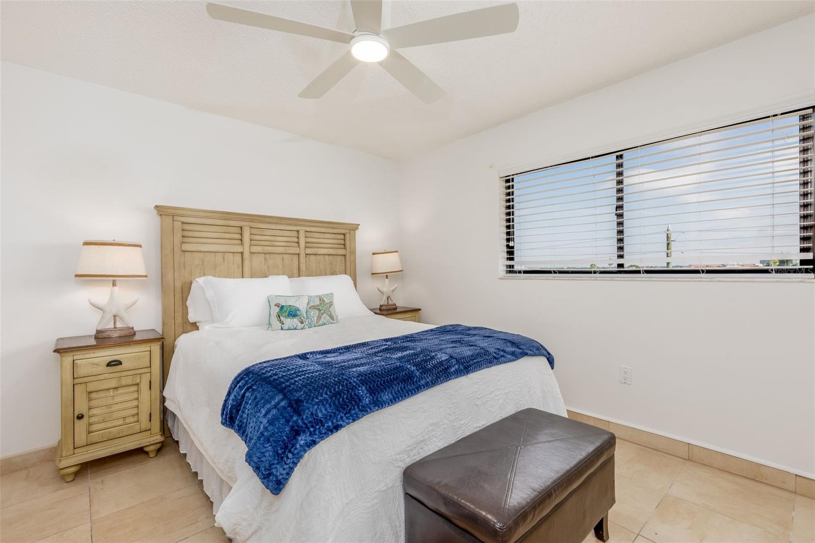 Image 13 of 25 For 8470 Gulf Boulevard 406