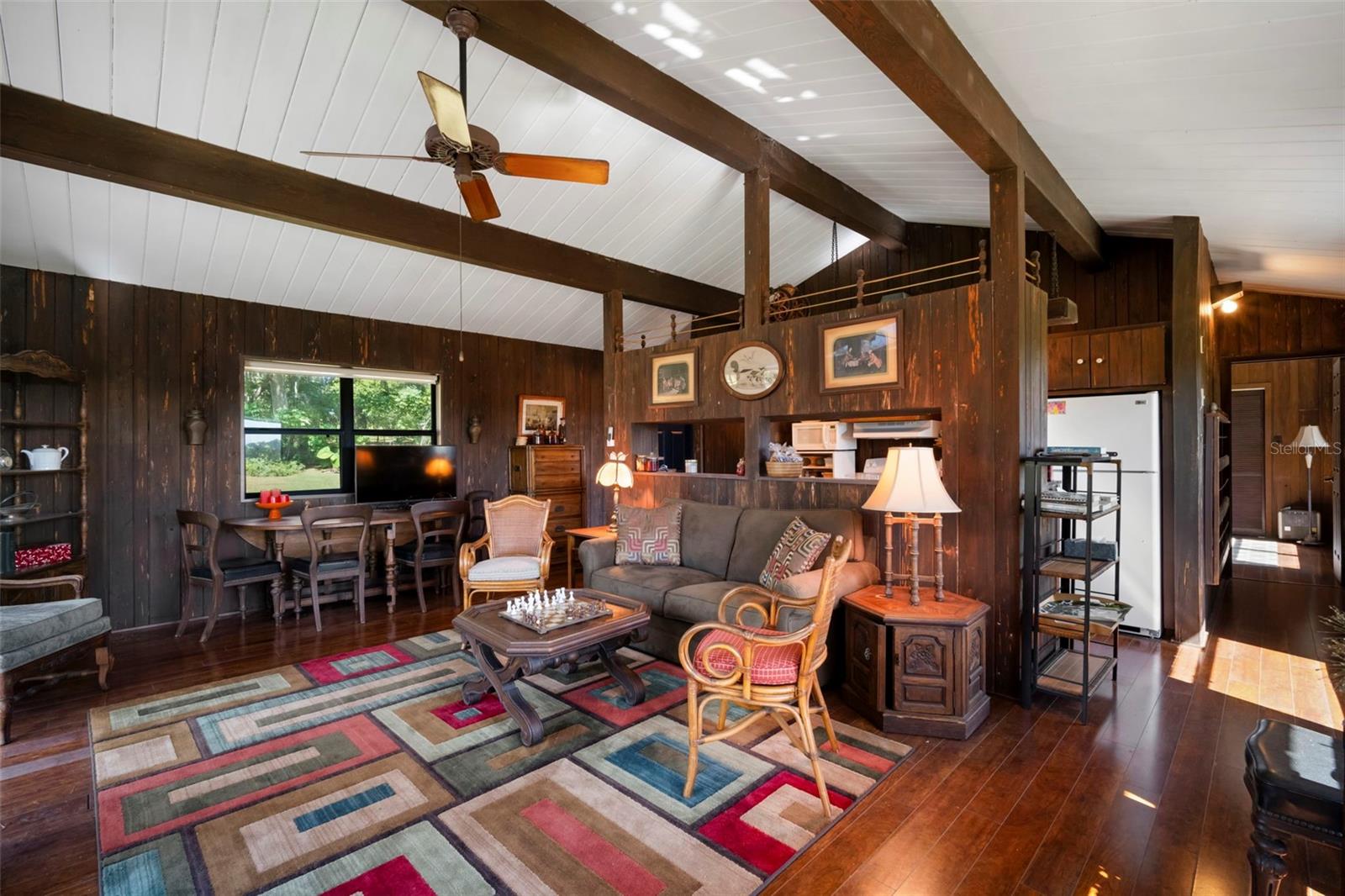 Image 22 of 33 For 32854 Lister Road