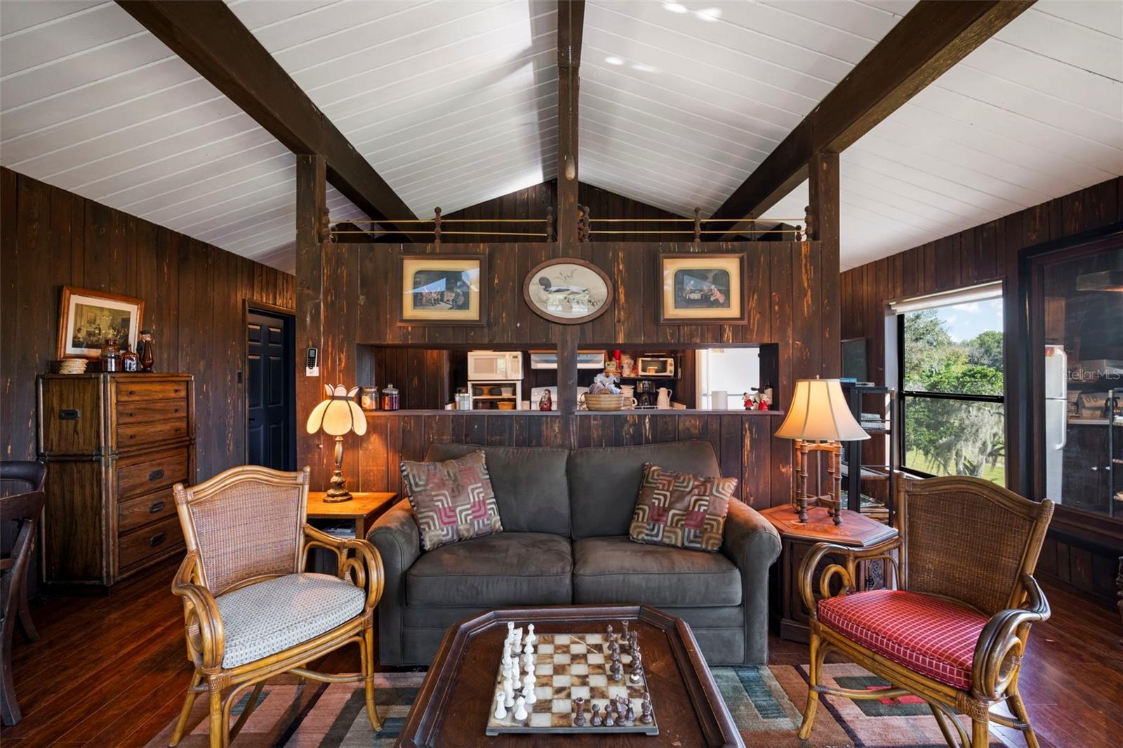 Image 23 of 33 For 32854 Lister Road