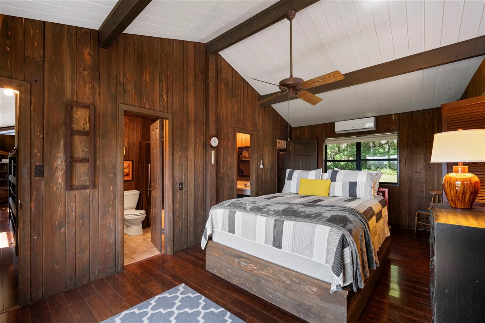 Image 25 of 33 For 32854 Lister Road