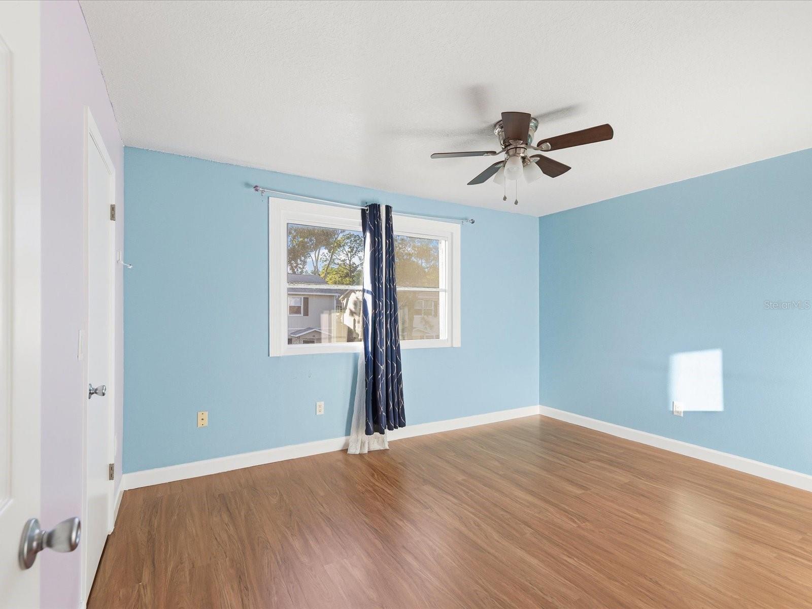 Image 30 of 34 For 144 Douglas Road W A