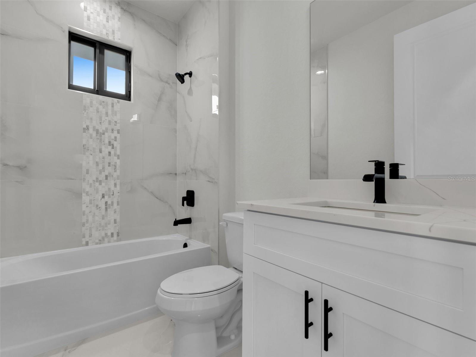 Image 22 of 34 For 14207 Fort Worth Circle