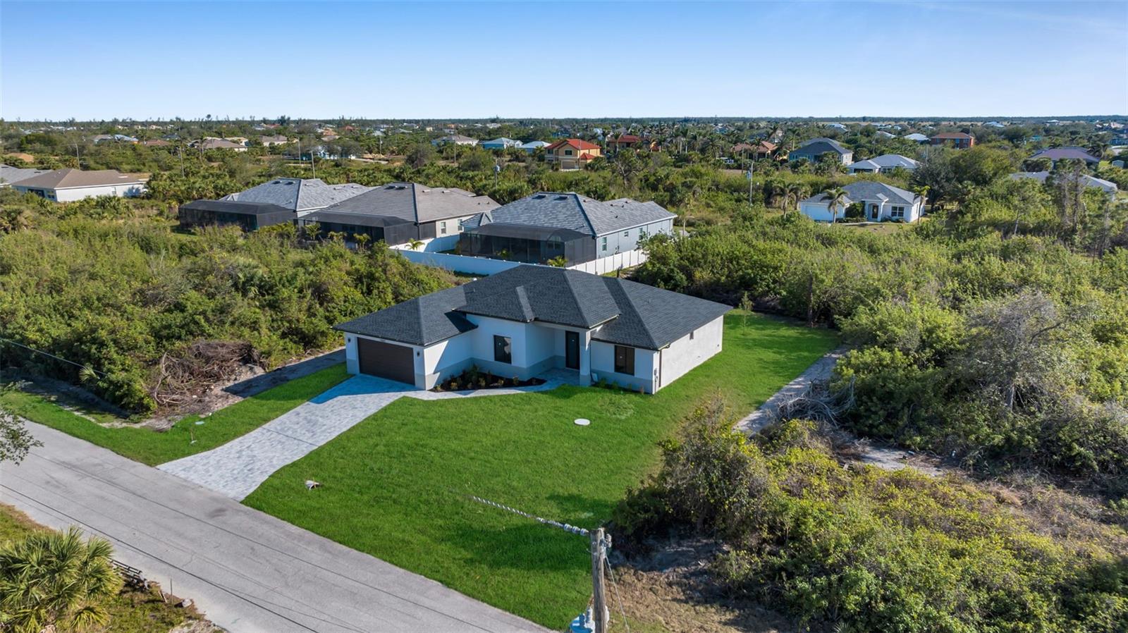 Image 26 of 34 For 14207 Fort Worth Circle