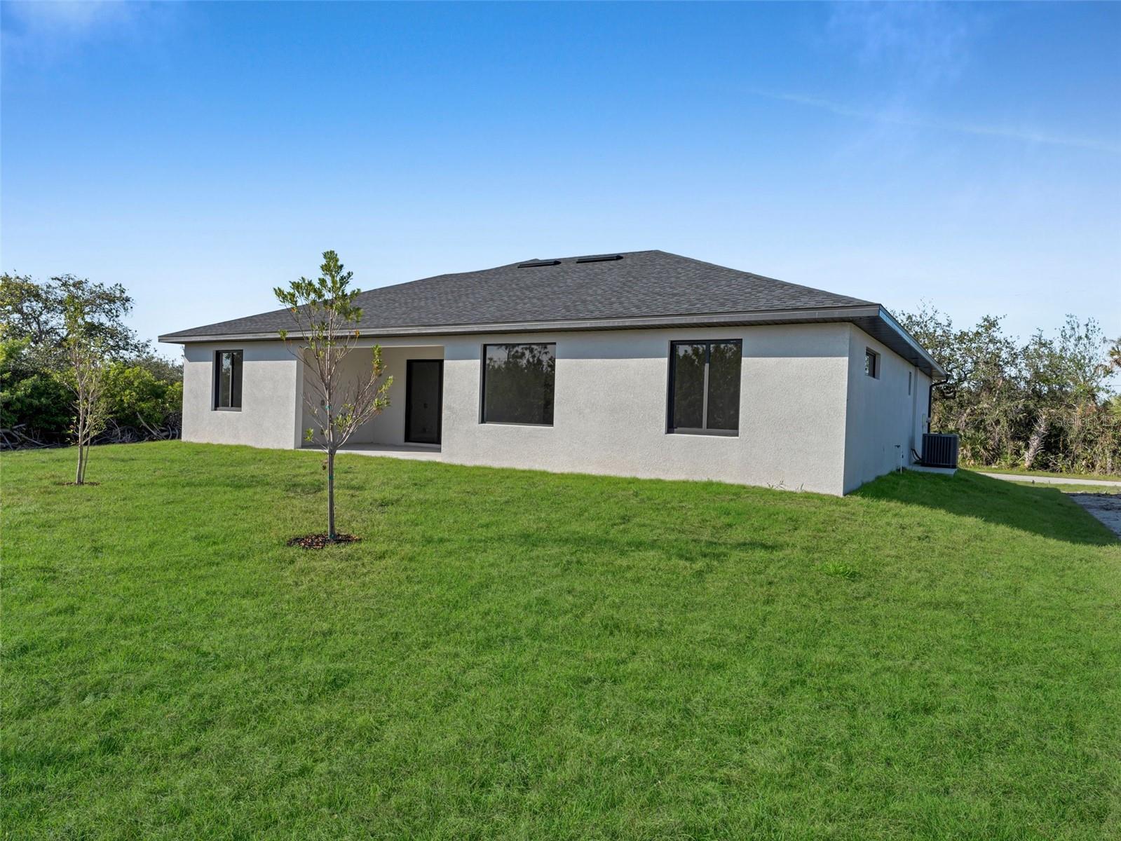 Image 32 of 34 For 14207 Fort Worth Circle