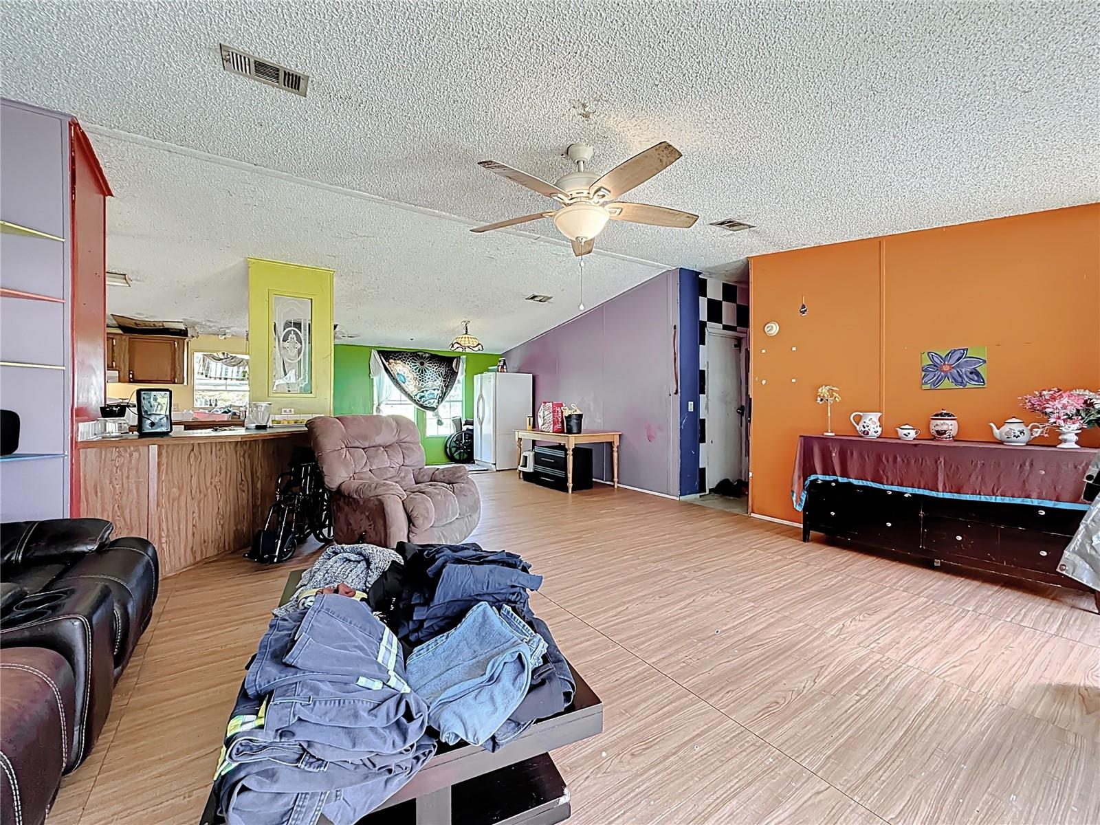 Image 15 of 63 For 2414 Brock Road