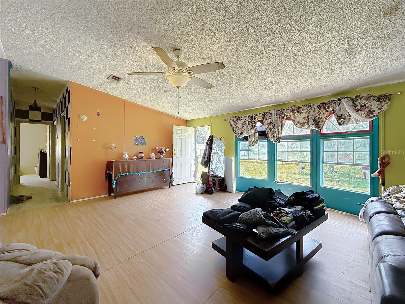 Image 16 of 63 For 2414 Brock Road