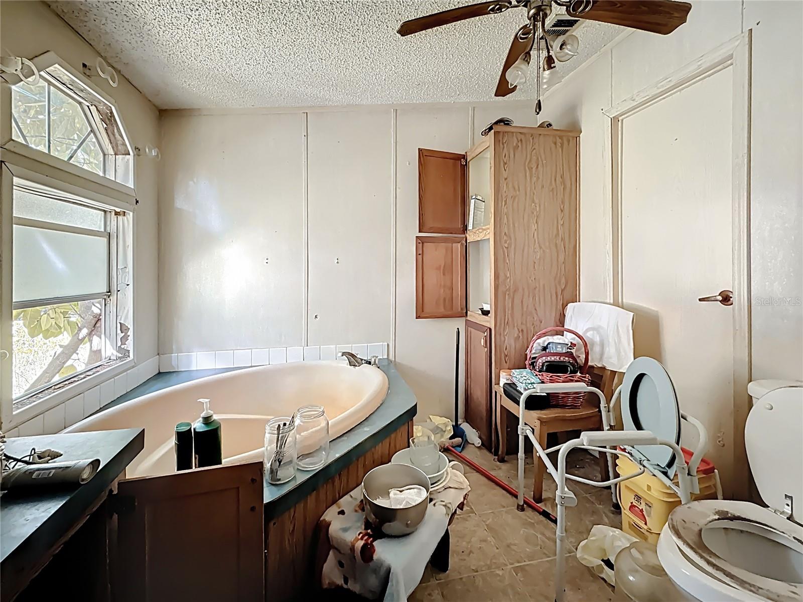 Image 31 of 63 For 2414 Brock Road