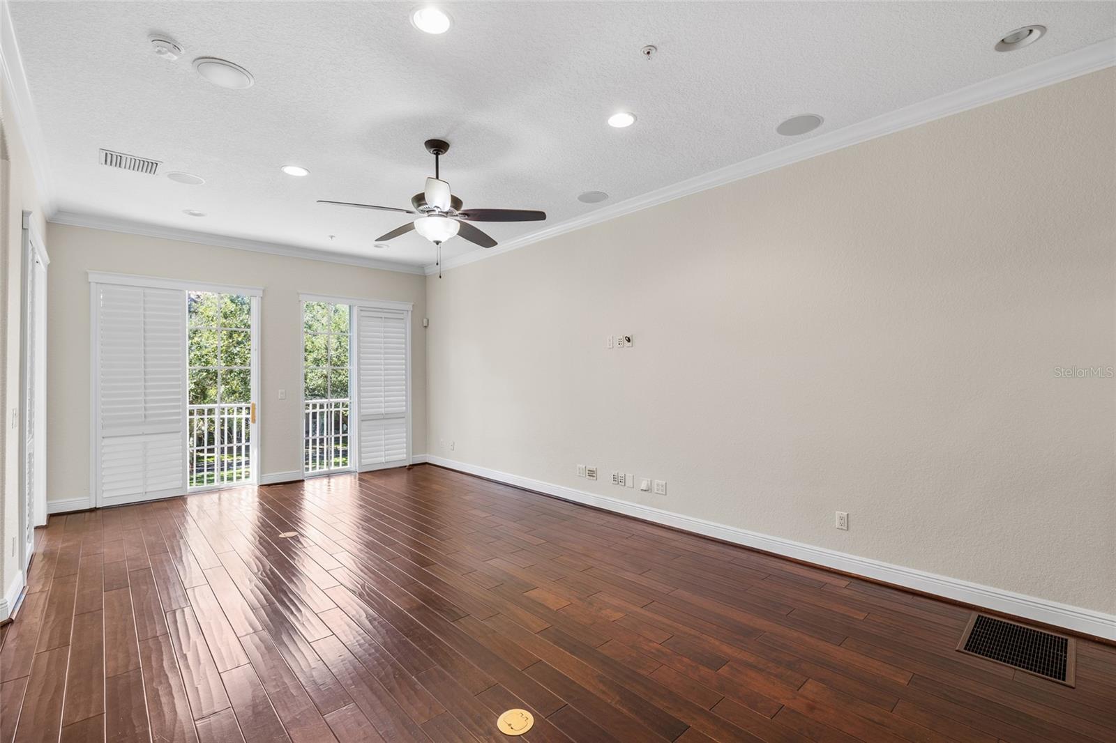 Image 10 of 68 For 6002 Printery Street 105