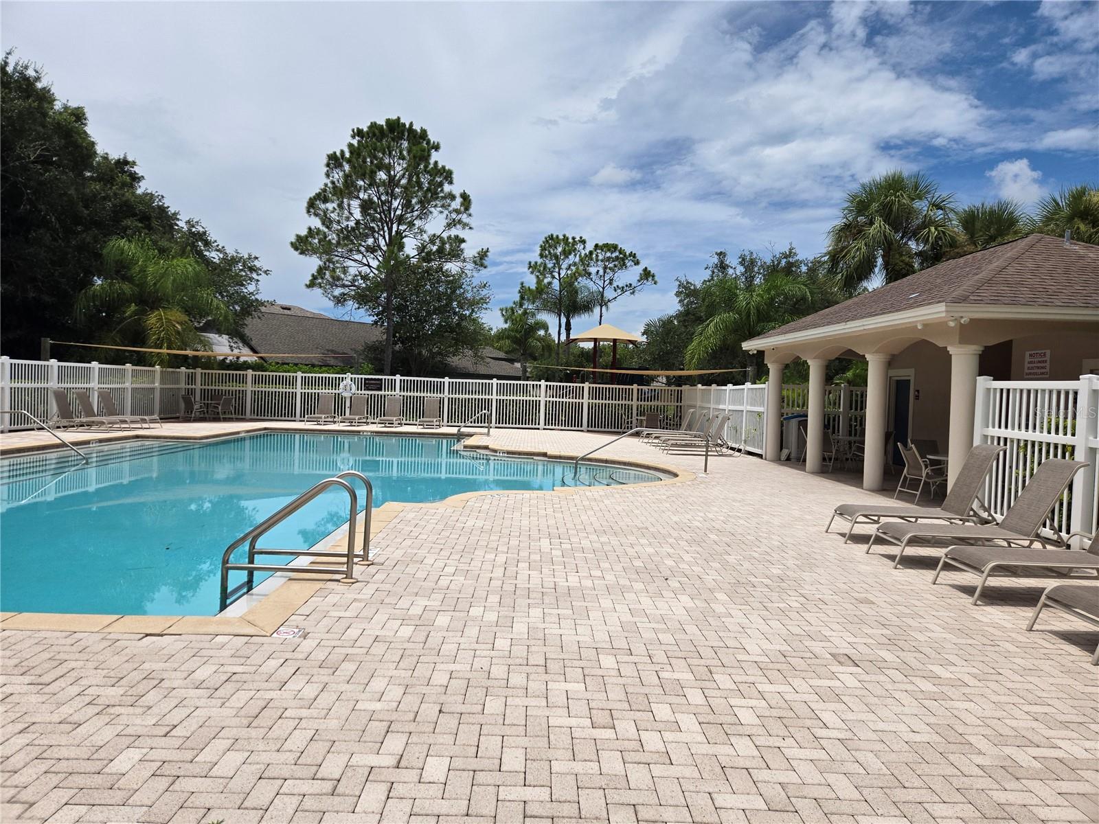 Image 18 of 19 For 395 Wingate Circle