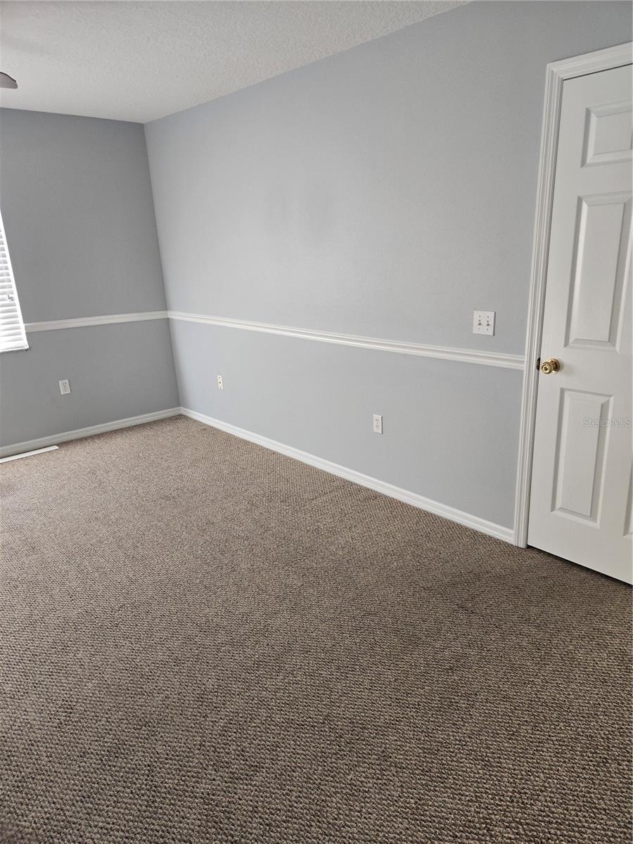 Image 5 of 19 For 395 Wingate Circle