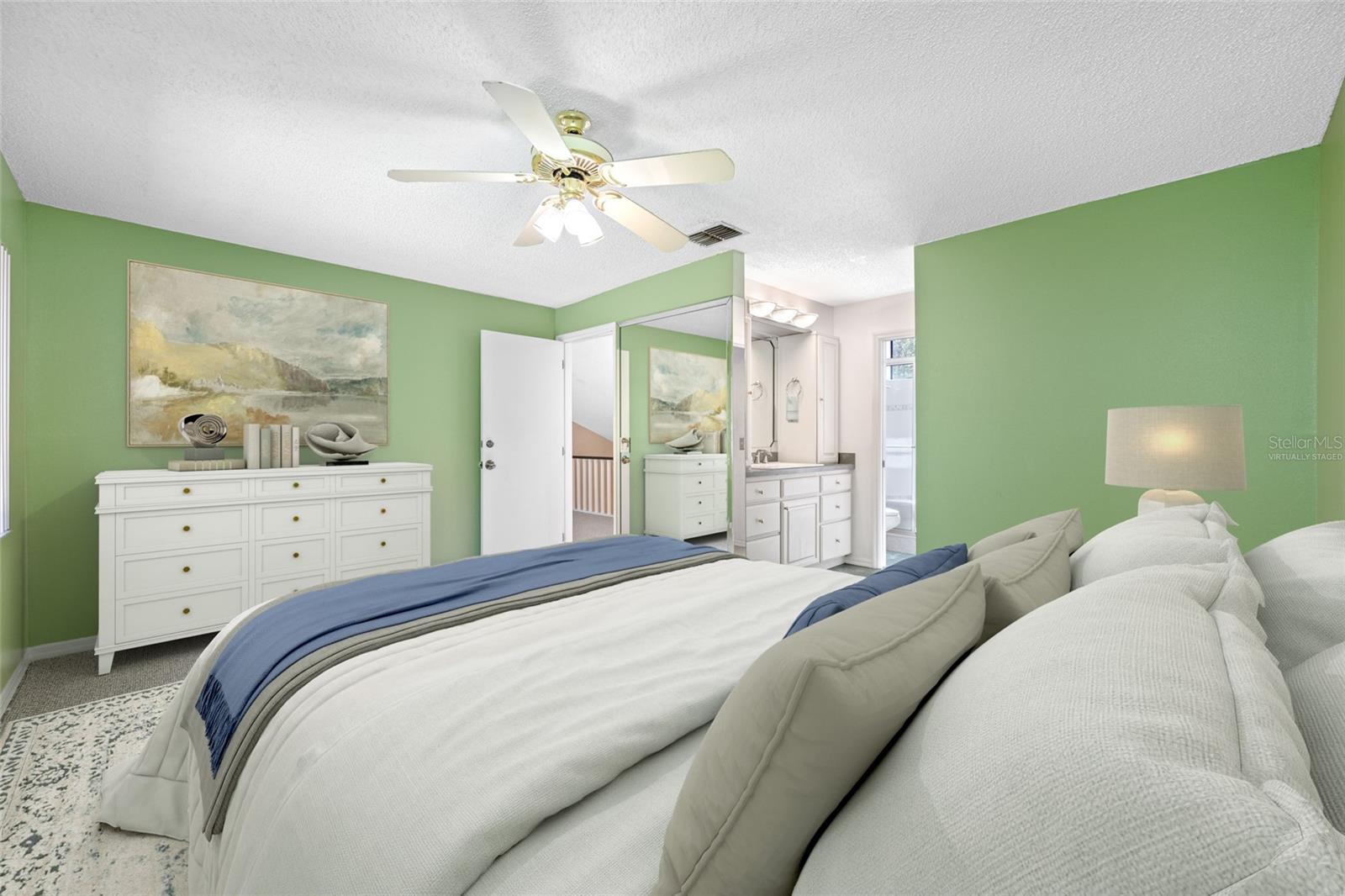 Image 18 of 70 For 940 Fenton Lane 8