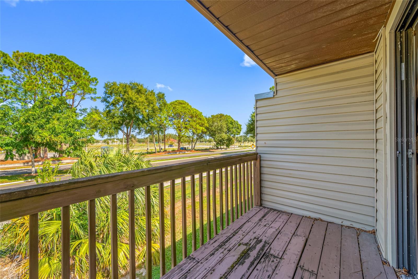 Image 29 of 70 For 940 Fenton Lane 8