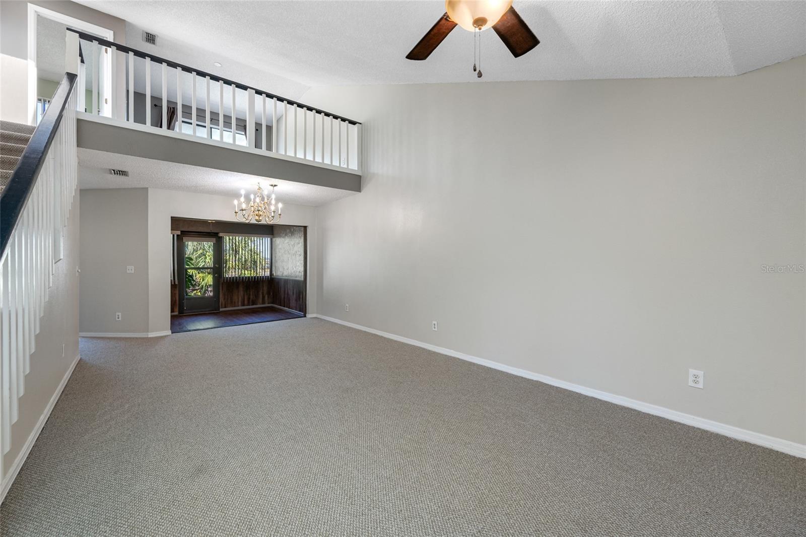 Image 36 of 70 For 940 Fenton Lane 8