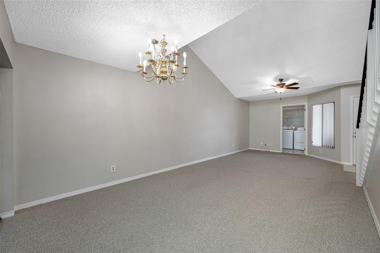 Image 39 of 70 For 940 Fenton Lane 8