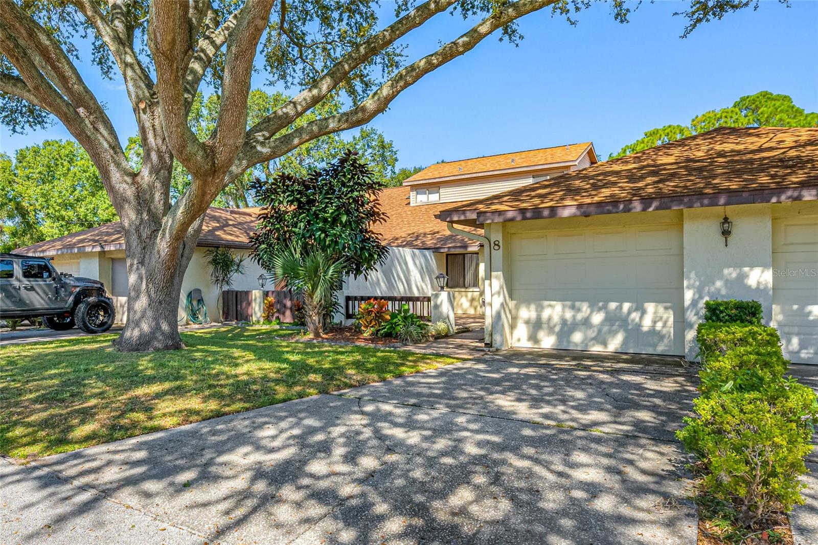 Image 69 of 70 For 940 Fenton Lane 8