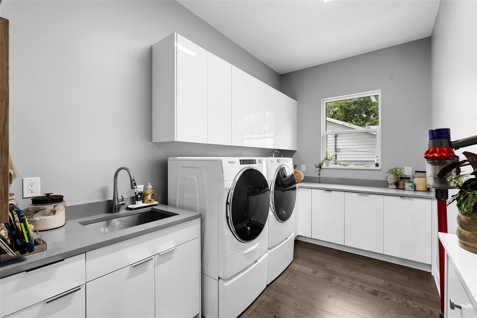 Image 18 of 65 For 3624 Gardenia Avenue