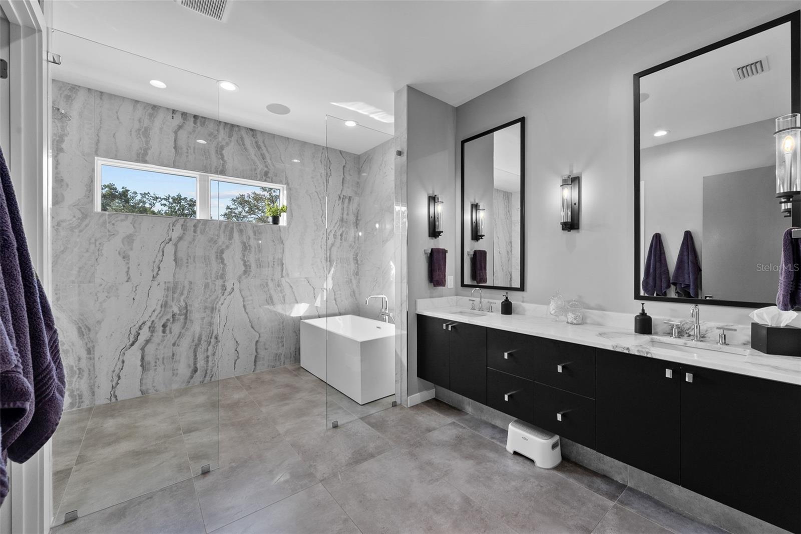 Image 22 of 65 For 3624 Gardenia Avenue