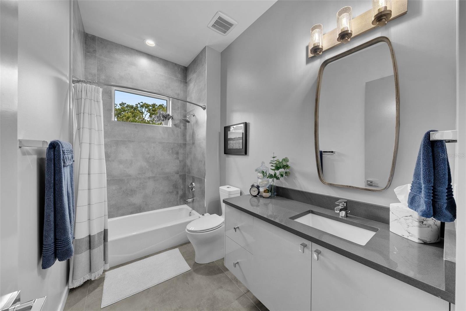 Image 42 of 65 For 3624 Gardenia Avenue