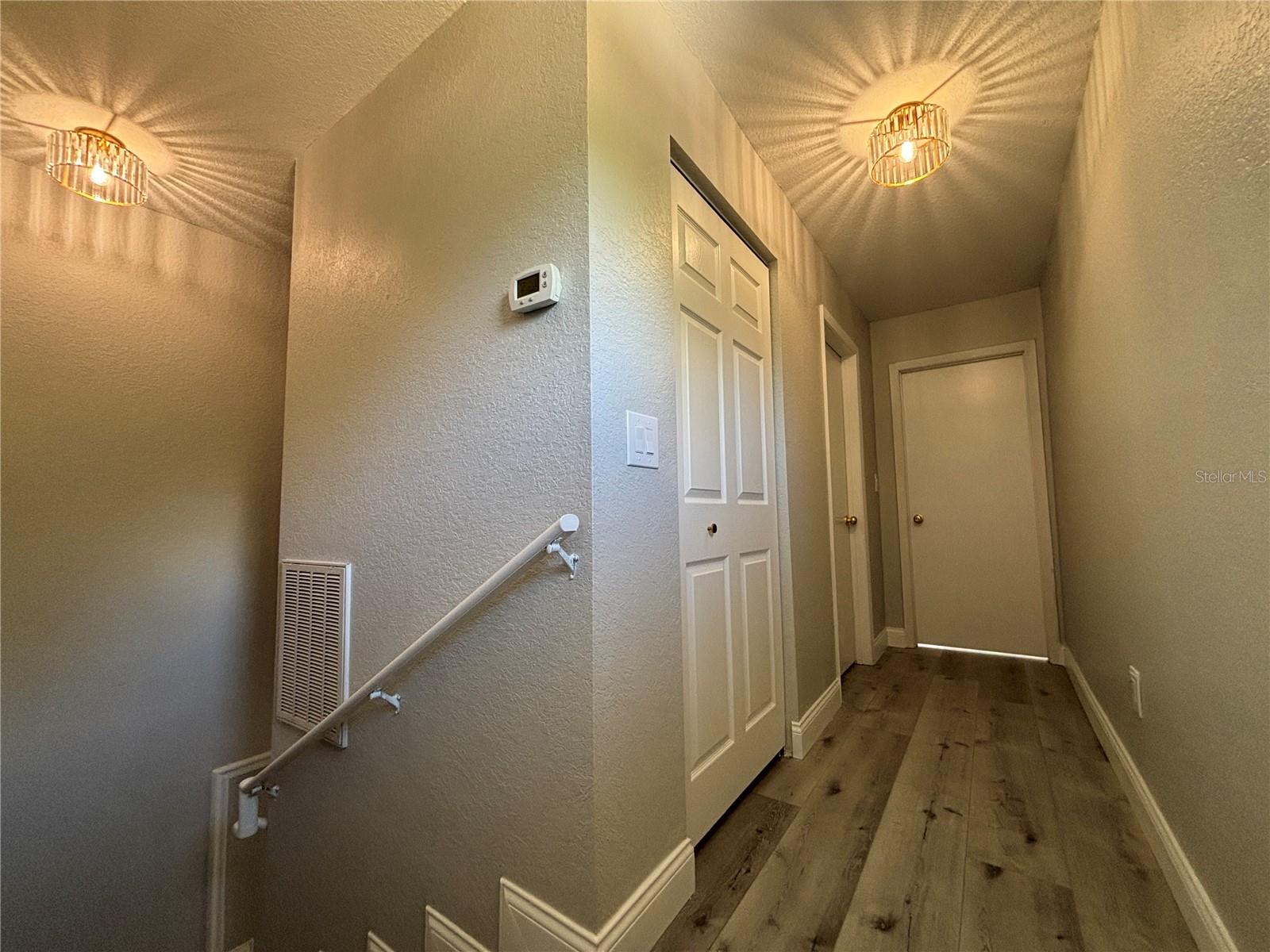 Image 20 of 29 For 2717 Warwick Terrace