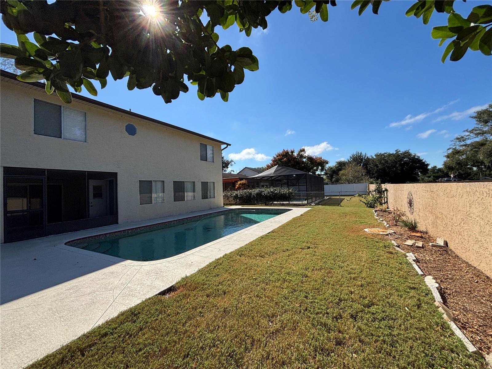 Image 28 of 29 For 2717 Warwick Terrace