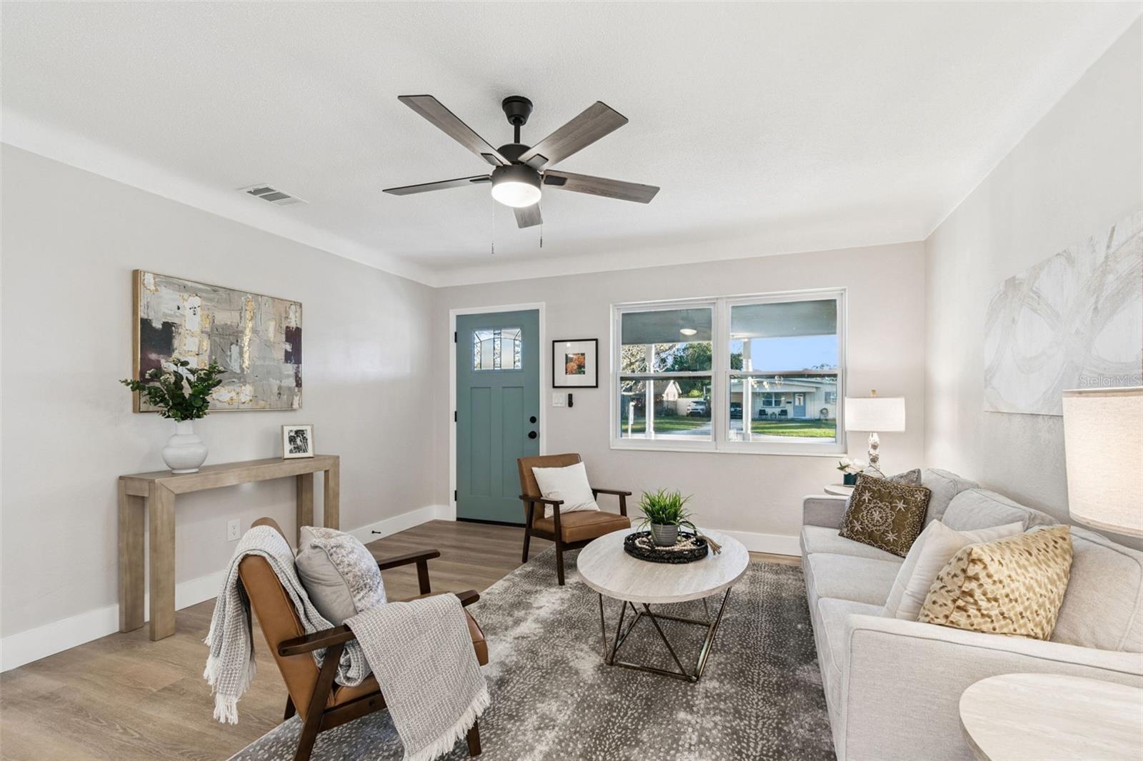 Image 4 of 21 For 3717 31st Avenue N