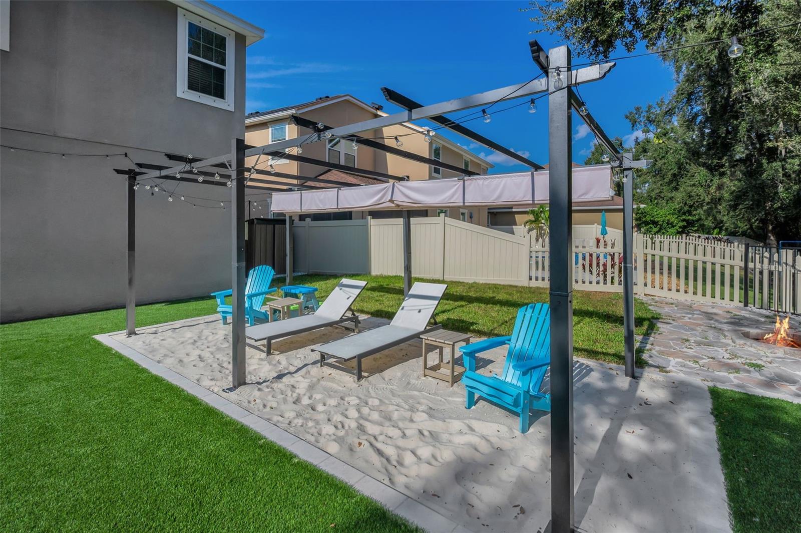 Image 13 of 73 For 6942 Rocky Canyon Way