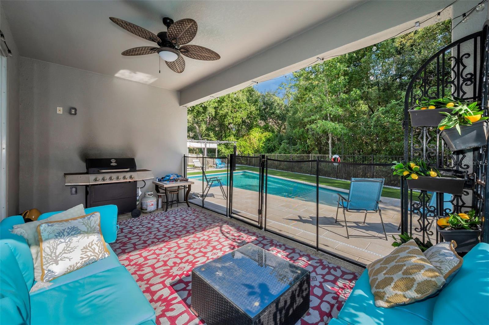 Image 17 of 73 For 6942 Rocky Canyon Way