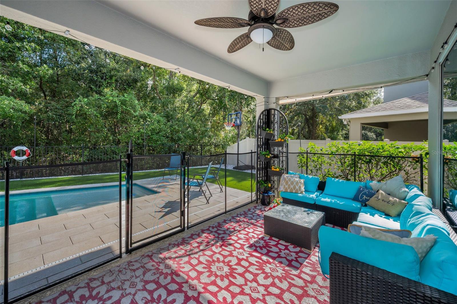 Image 18 of 73 For 6942 Rocky Canyon Way