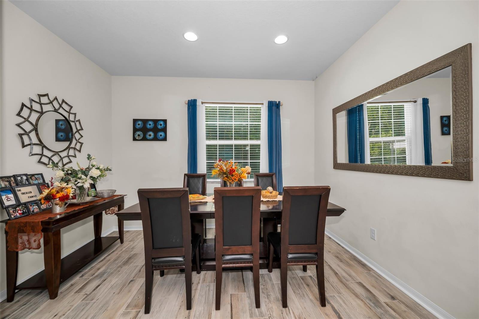 Image 39 of 73 For 6942 Rocky Canyon Way