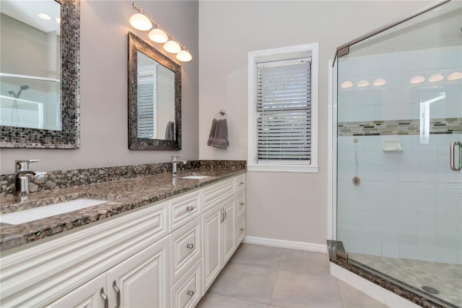 Image 34 of 64 For 4511 Country Gate Court