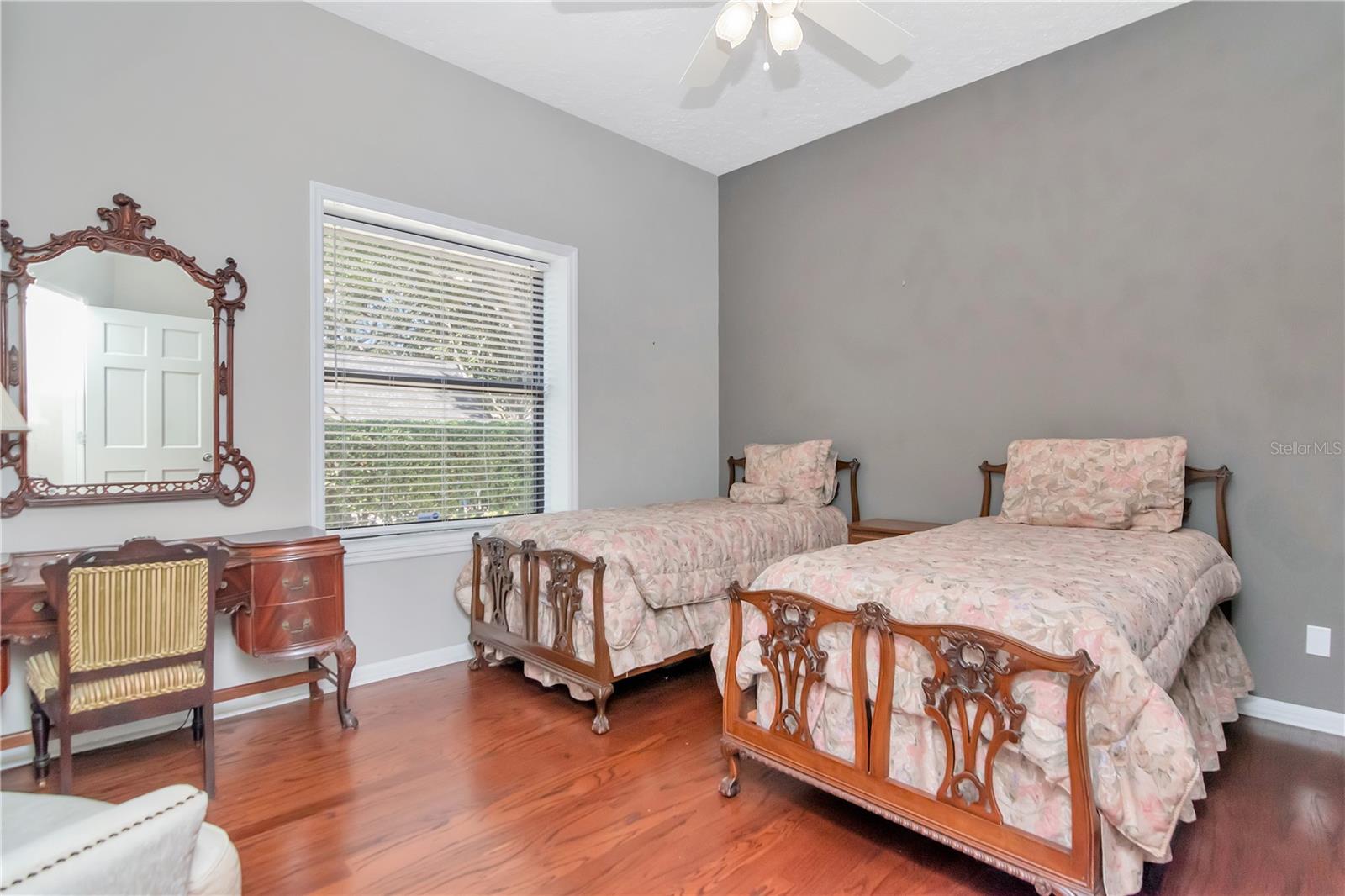 Image 35 of 64 For 4511 Country Gate Court