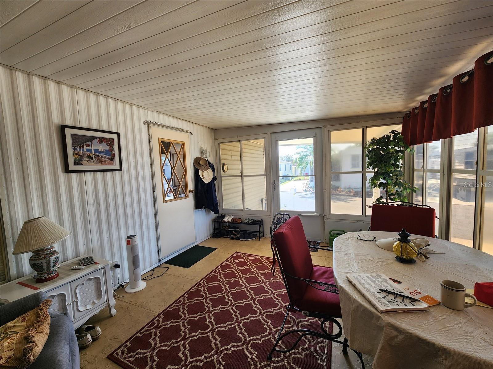 Image 16 of 21 For 4150 66th Street N 222