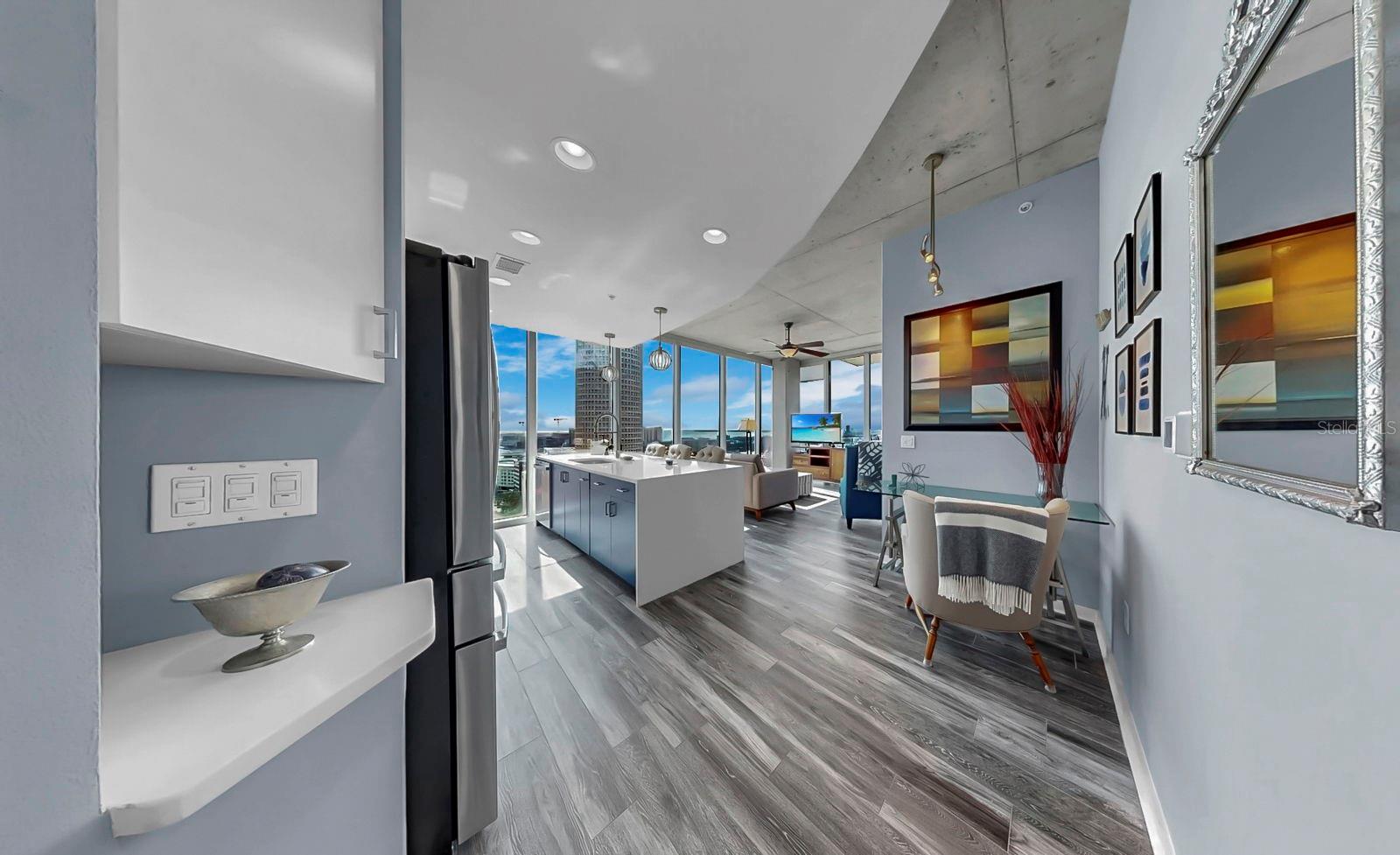 Image 19 of 63 For 777 Ashley Drive 1702