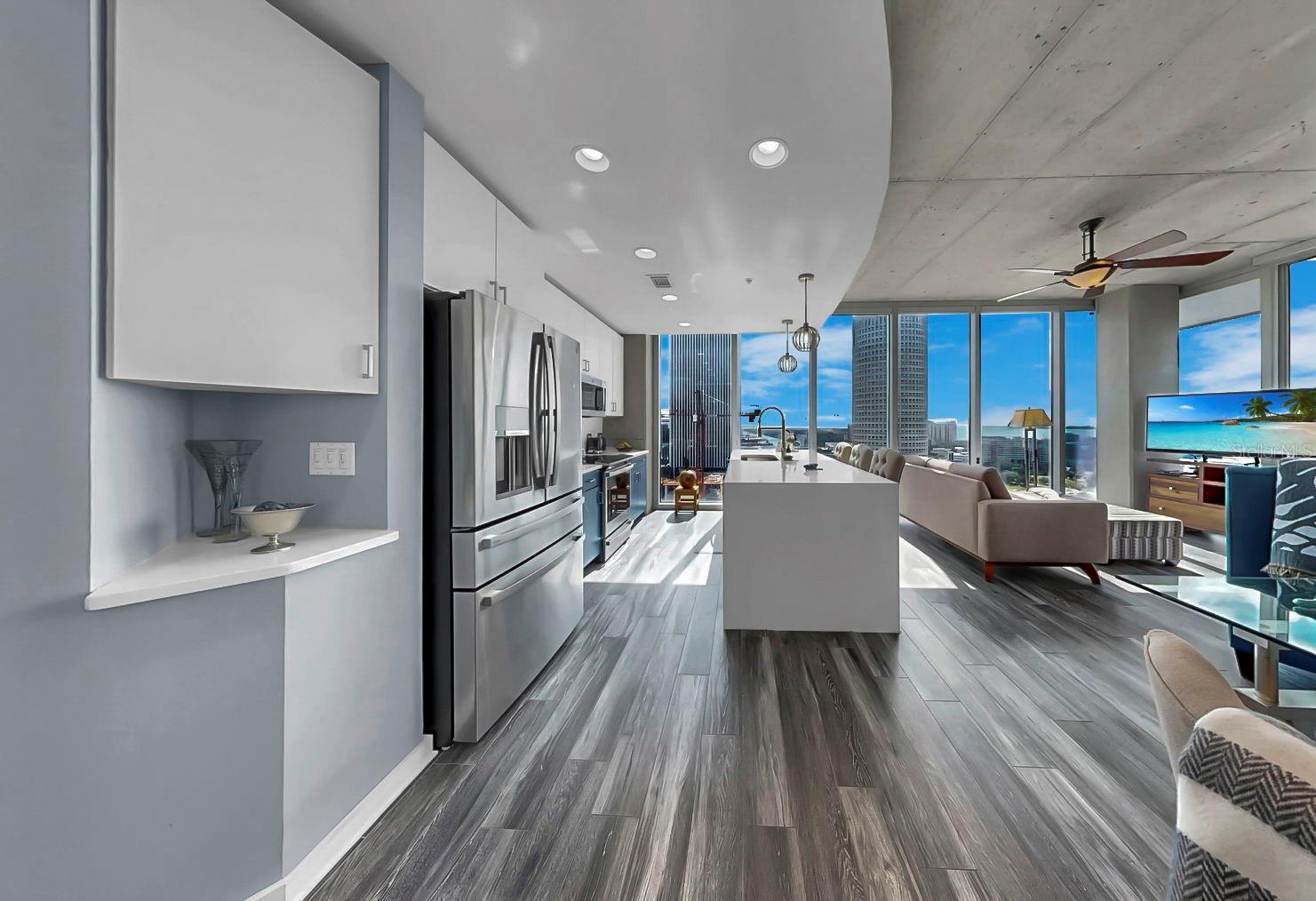 Image 27 of 63 For 777 Ashley Drive 1702