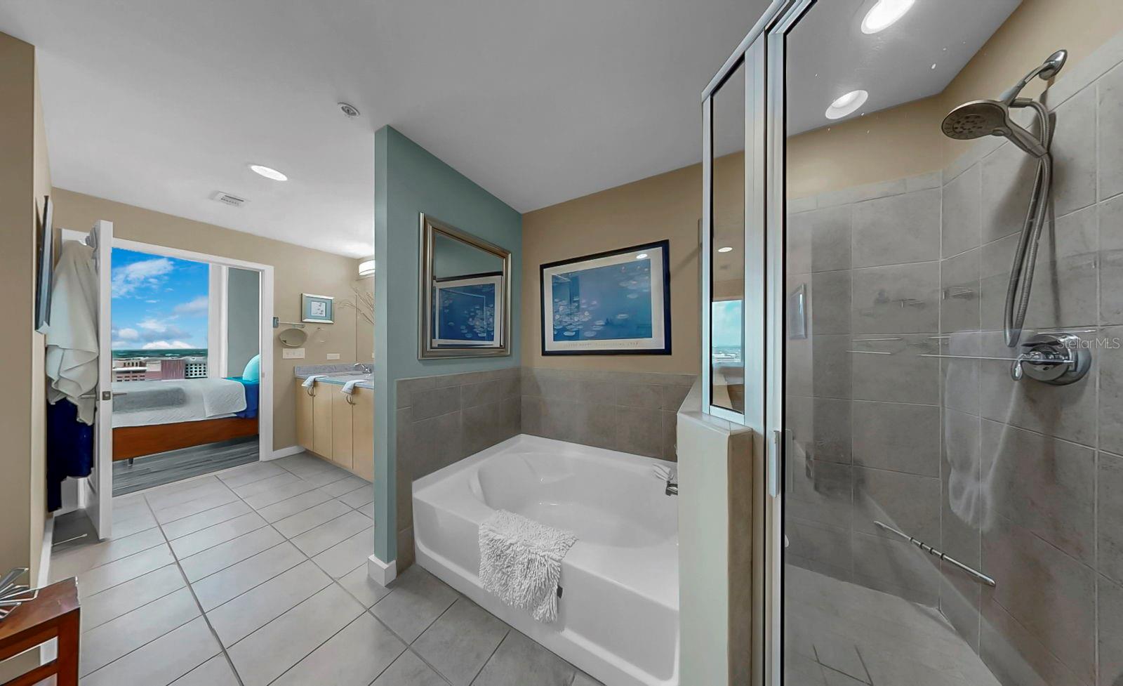 Image 31 of 63 For 777 Ashley Drive 1702