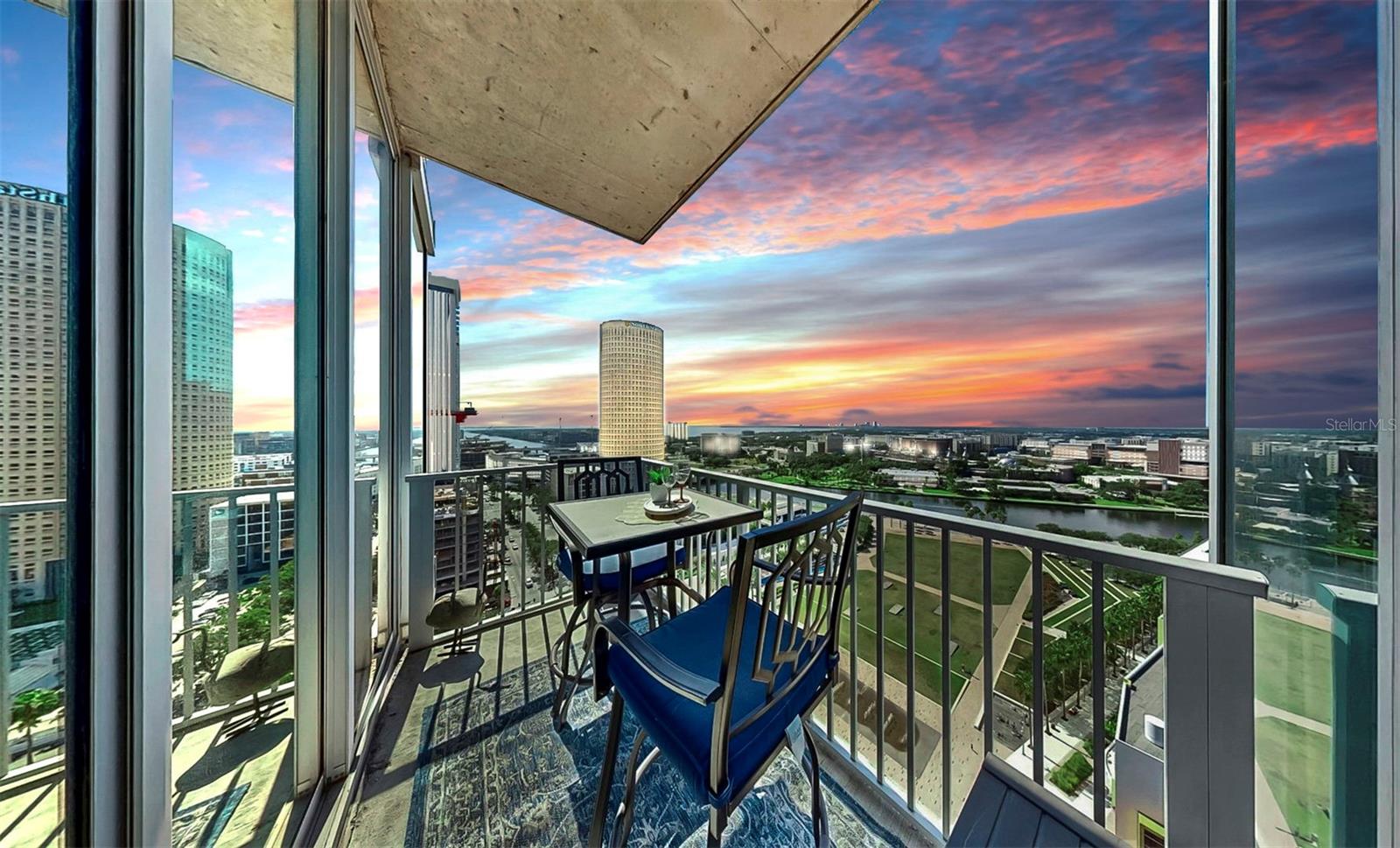 Image 42 of 63 For 777 Ashley Drive 1702