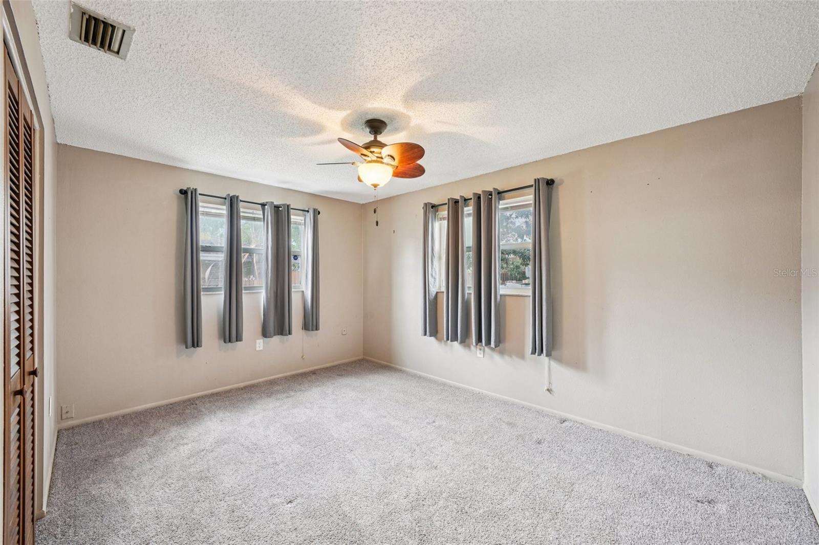 Image 34 of 62 For 1118 Carlton Road