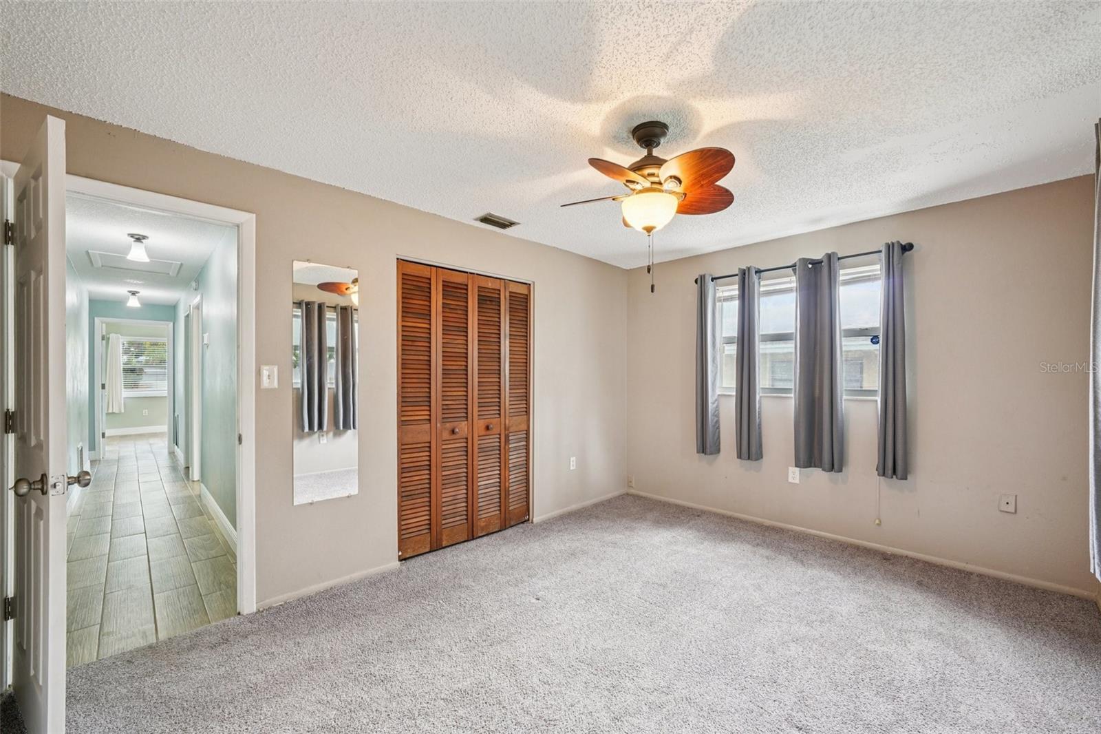 Image 35 of 62 For 1118 Carlton Road