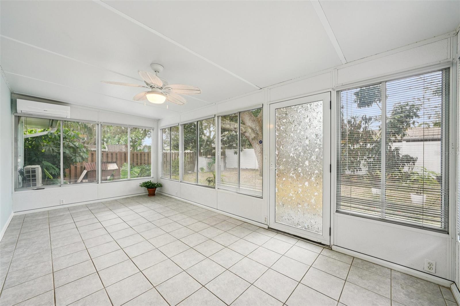 Image 39 of 62 For 1118 Carlton Road